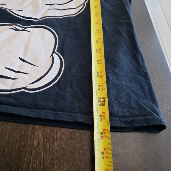 Disney Women's Mickey Hands Blouse Tank Top Size Small - Picture 8 of 8